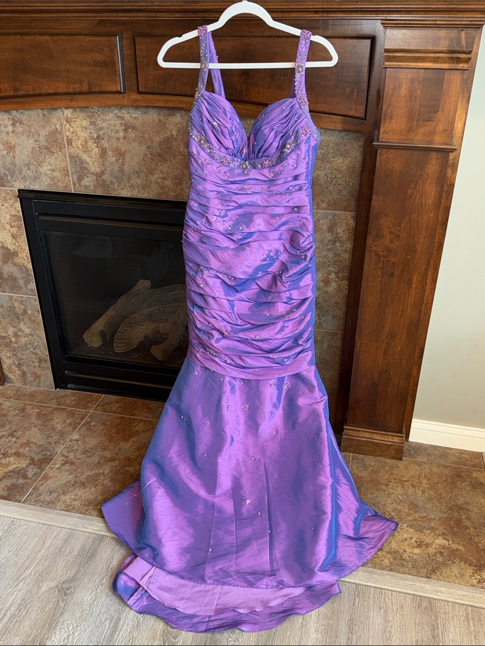 MoriLee Madeline Gardner purple iridescent ruched mermaid beaded gown dress 8